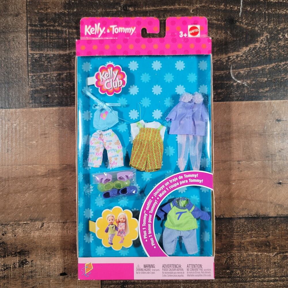 Kelly & Tommy Club 2002 Fashion Gift Pack - New!